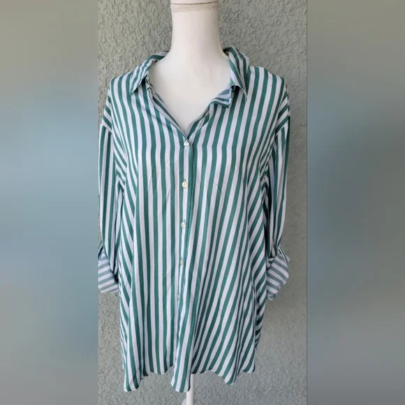 Jane and Delancey Green and White Striped Shirt - Picture 1 of 8